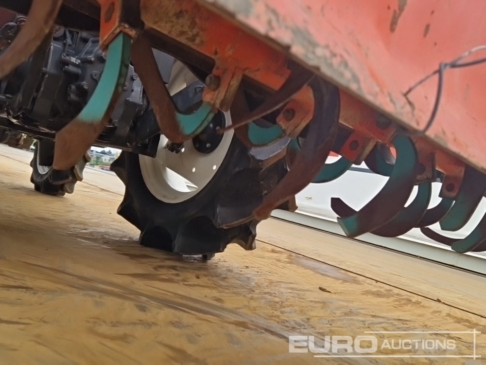 Минитрактор Kubota GT5: фото 35 Минитрактор Kubota GT5: фото 35