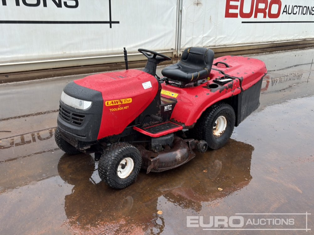 LawnPro Petrol Ride on Lawnmower - Газонокосилка: фото 1 LawnPro Petrol Ride on Lawnmower - Газонокосилка: фото 1