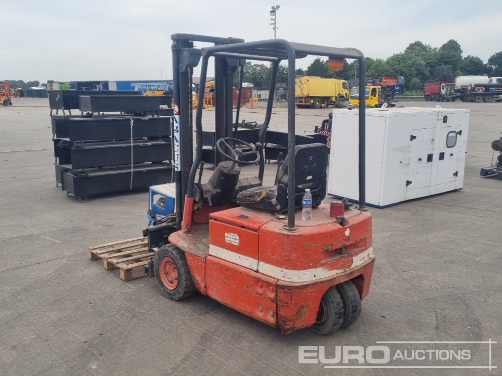 Linde E12 - Электропогрузчик: фото 3 Linde E12 - Электропогрузчик: фото 3