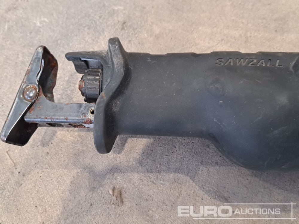 Строительное оборудование Milwaukee 110 Volt Reciprocating Saw & Case: фото 11