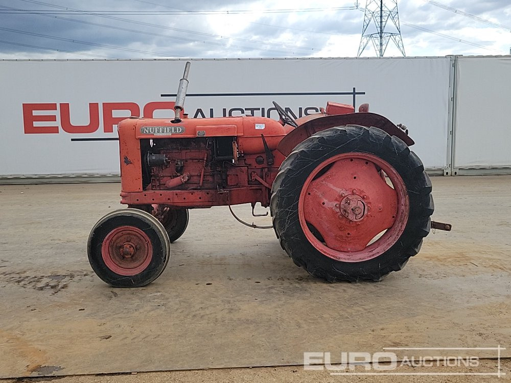 Nuffield 2WD Tractor - Трактор: фото 2 Nuffield 2WD Tractor - Трактор: фото 2