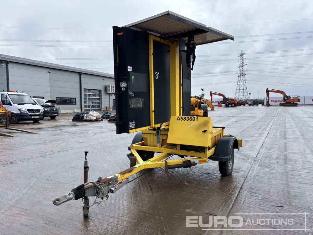 Прицеп для спецтехники PWS Single Axle Highway LED Display Board: фото 19