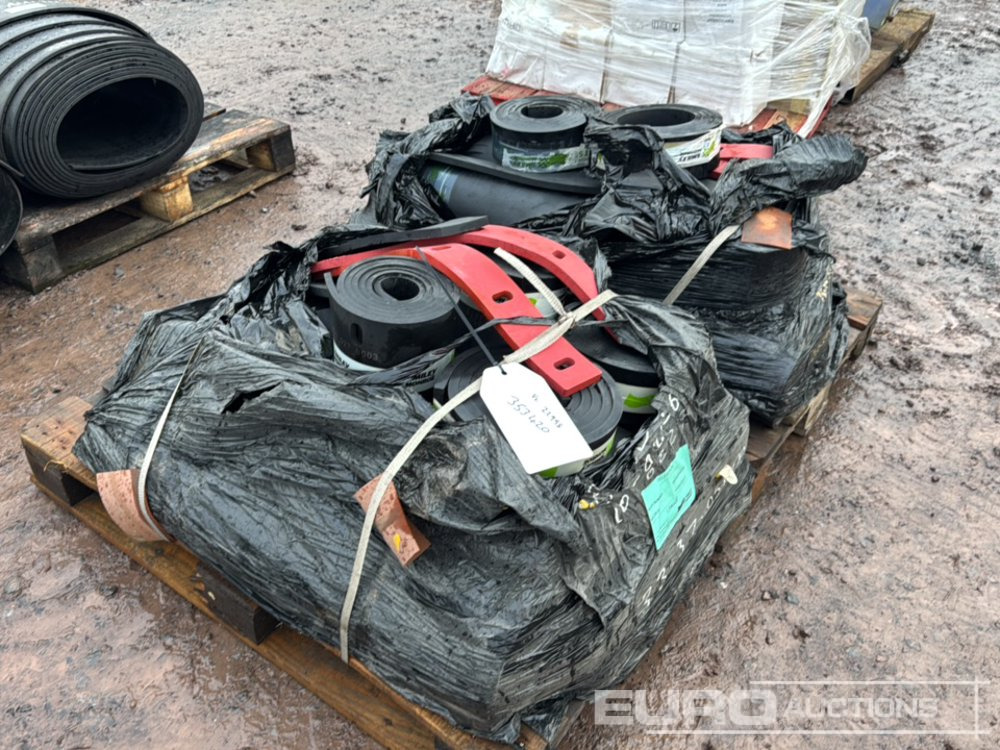 Pallet of Rubber Belt (2 of) - Инструмент/ Оборудование: фото 1 Pallet of Rubber Belt (2 of) - Инструмент/ Оборудование: фото 1
