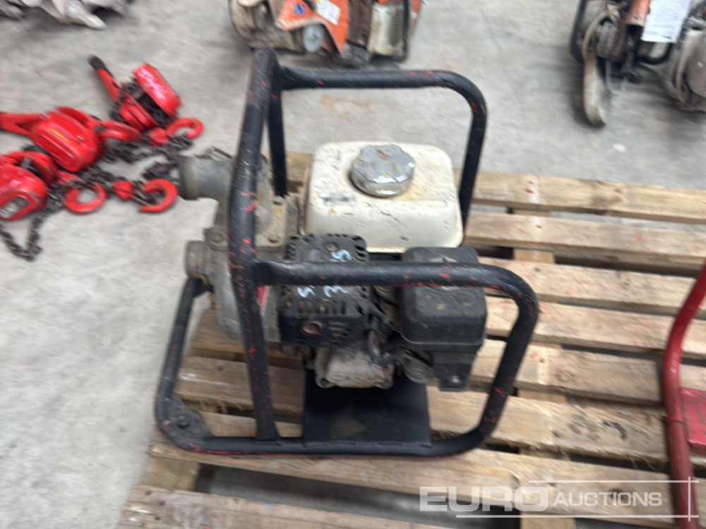 Petrol Water Pump, Honda Engine (Recoil Missing) - Насос для воды: фото 4 Petrol Water Pump, Honda Engine (Recoil Missing) - Насос для воды: фото 4