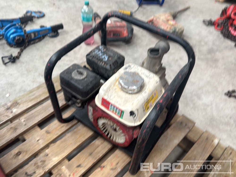 Petrol Water Pump, Honda Engine (Recoil Missing) - Насос для воды: фото 1 Petrol Water Pump, Honda Engine (Recoil Missing) - Насос для воды: фото 1