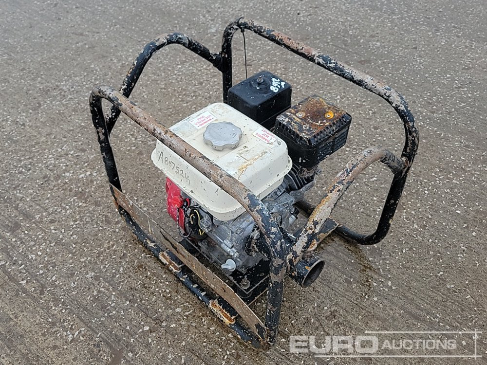 Poker Drive Unit, Honda Petrol Engine - Асфальтоукладочная техника: фото 3 Poker Drive Unit, Honda Petrol Engine - Асфальтоукладочная техника: фото 3