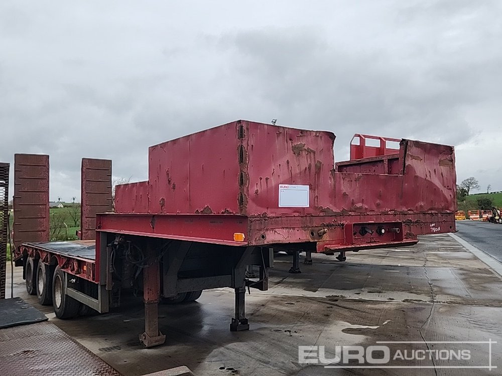 Tri Axle Stepframe Low Loader, Hydraulic Ramps - Низкорамный полуприцеп: фото 4 Tri Axle Stepframe Low Loader, Hydraulic Ramps - Низкорамный полуприцеп: фото 4