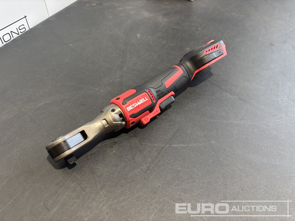 Unused CIW-212A 1/2" Brushless Ratchet Wrench, 2 x 2.0AH Battery with Charger - Оборудование для гаражей/ Мастерских: фото 5 Unused CIW-212A 1/2" Brushless Ratchet Wrench, 2 x 2.0AH Battery with Charger - Оборудование для гаражей/ Мастерских: фото 5