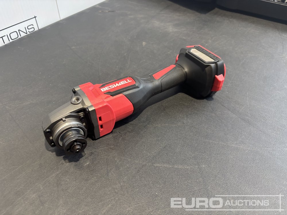 Unused CIW-540B 4" Brushless Angle Grinder, 2 x 4.0AH Battery with Charger - Оборудование для гаражей/ Мастерских: фото 4 Unused CIW-540B 4" Brushless Angle Grinder, 2 x 4.0AH Battery with Charger - Оборудование для гаражей/ Мастерских: фото 4