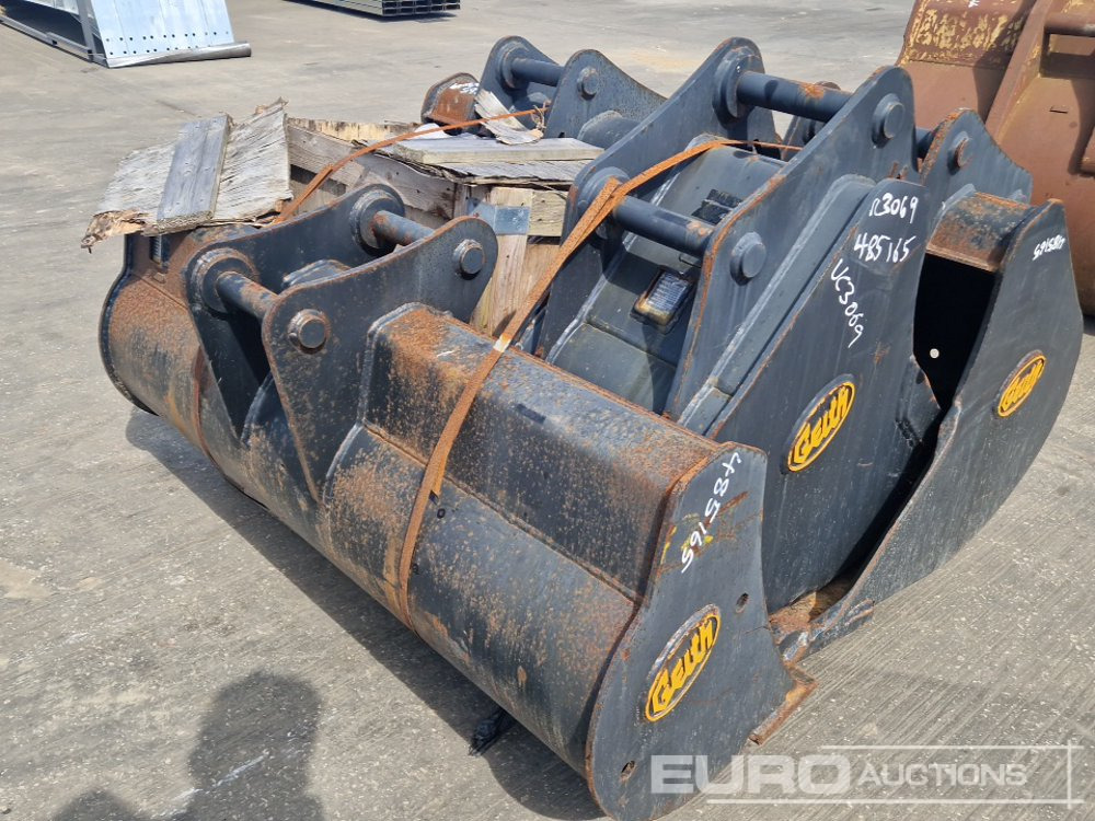 Unused Geith 60" Ditching, 36", 24", 18" Digging Bucket, Hydraulic Double Lock QH 45mm Pin to suit 4-6 Ton Excavator - Ковш: фото 1 Unused Geith 60" Ditching, 36", 24", 18" Digging Bucket, Hydraulic Double Lock QH 45mm Pin to suit 4-6 Ton Excavator - Ковш: фото 1