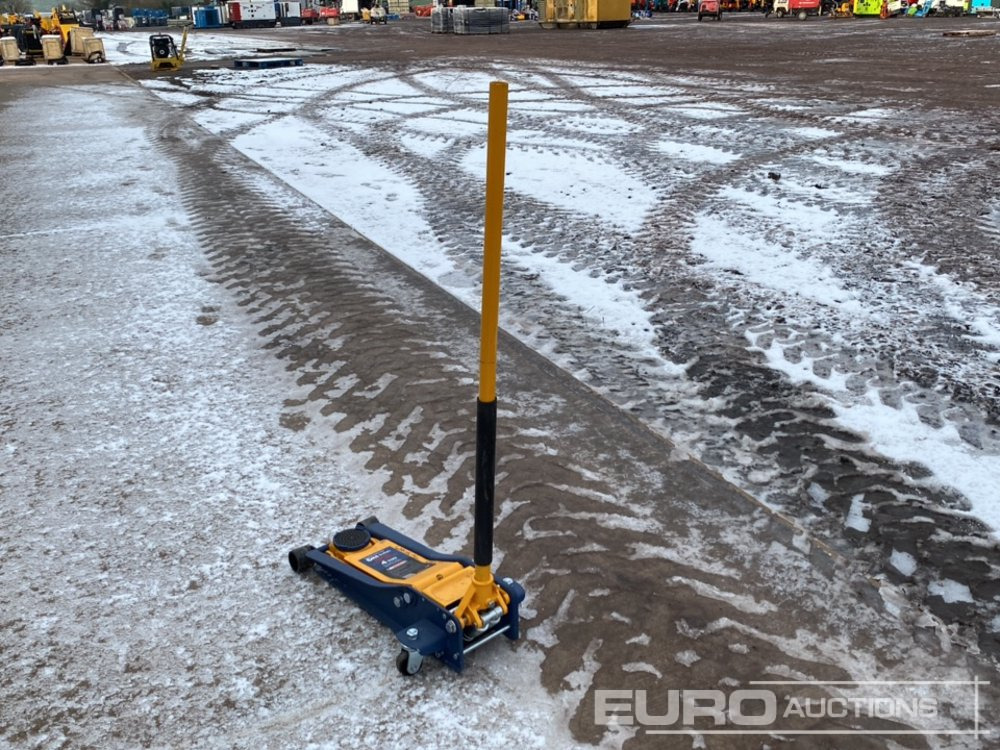 Unused Genuis 4 Ton Low Profile Trolley Jack - Оборудование для гаражей/ Мастерских: фото 3 Unused Genuis 4 Ton Low Profile Trolley Jack - Оборудование для гаражей/ Мастерских: фото 3