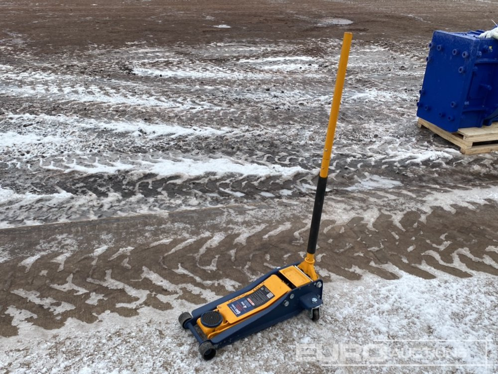 Unused Genuis 4 Ton Low Profile Trolley Jack - Оборудование для гаражей/ Мастерских: фото 1 Unused Genuis 4 Ton Low Profile Trolley Jack - Оборудование для гаражей/ Мастерских: фото 1