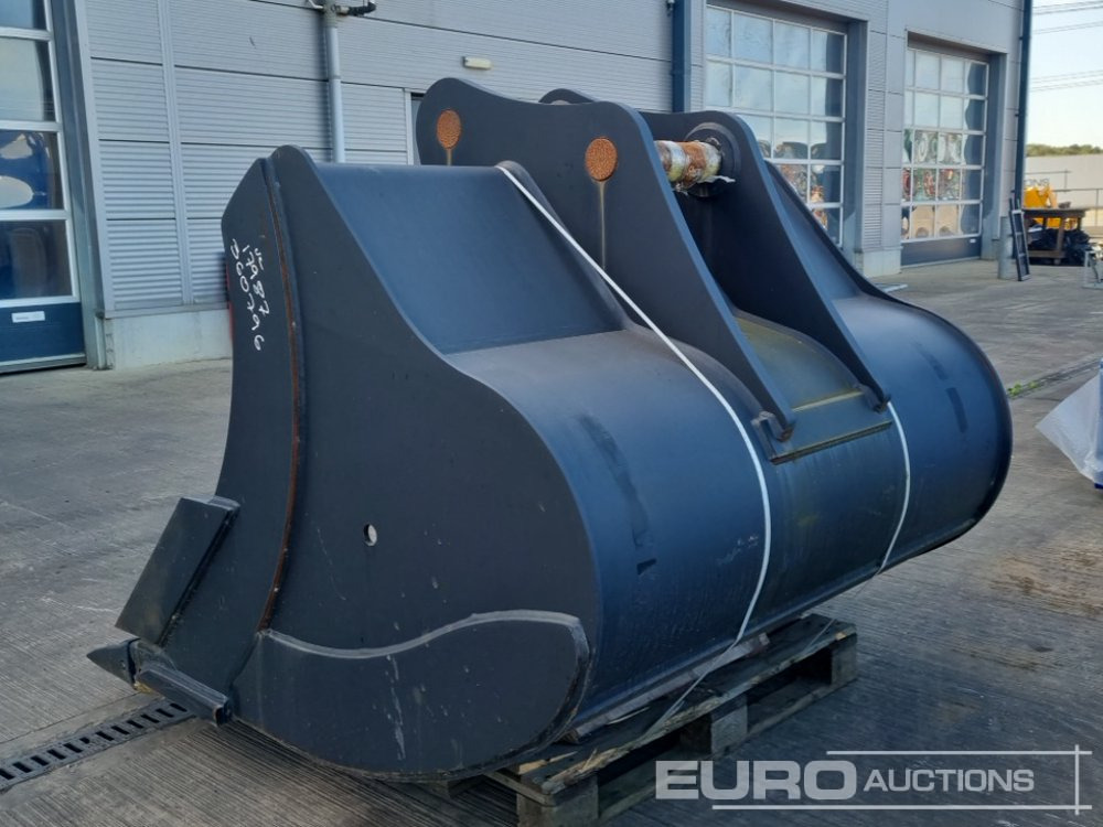 Unused Miller 68" Digging Bucket 90mm Pin to suit 30 Ton Excavator - Ковш: фото 3 Unused Miller 68" Digging Bucket 90mm Pin to suit 30 Ton Excavator - Ковш: фото 3