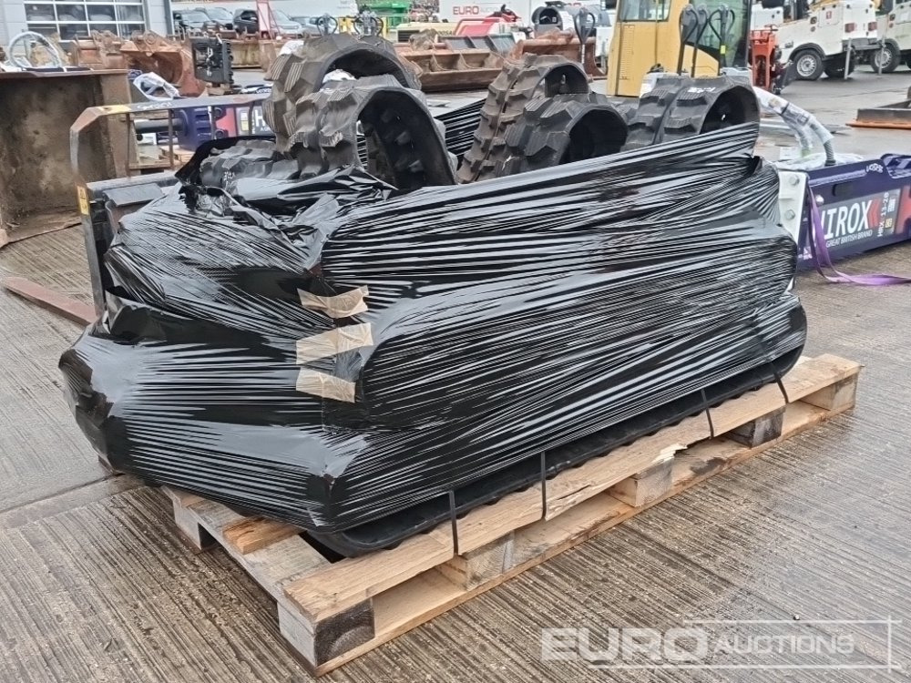 Unused Pallet of Rubber Tracks to suit Mini Excavator - Гусеница для Строительной техники: фото 1 Unused Pallet of Rubber Tracks to suit Mini Excavator - Гусеница для Строительной техники: фото 1