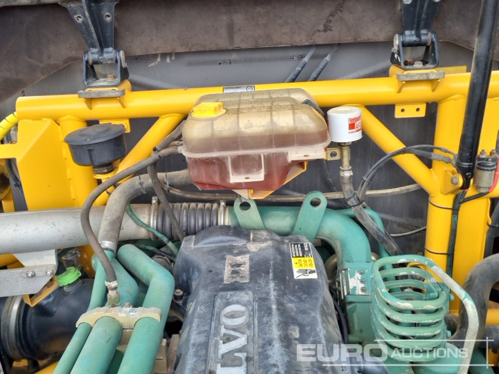 Сочленённый самосвал Volvo A30D: фото 32