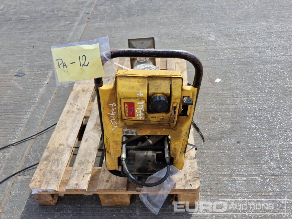 Wacker Neuson BS50-2 - Асфальтоукладочная техника: фото 4 Wacker Neuson BS50-2 - Асфальтоукладочная техника: фото 4