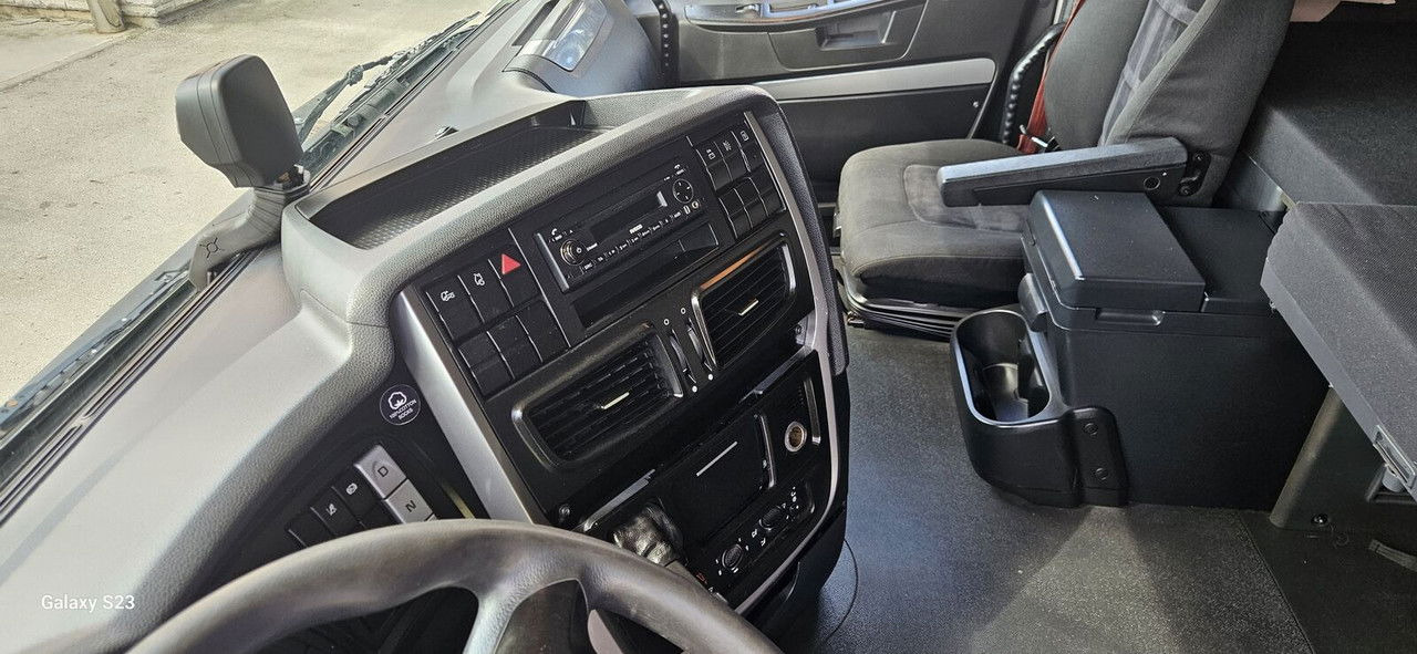 Тягач Iveco Stralis 400 CNG: фото 15