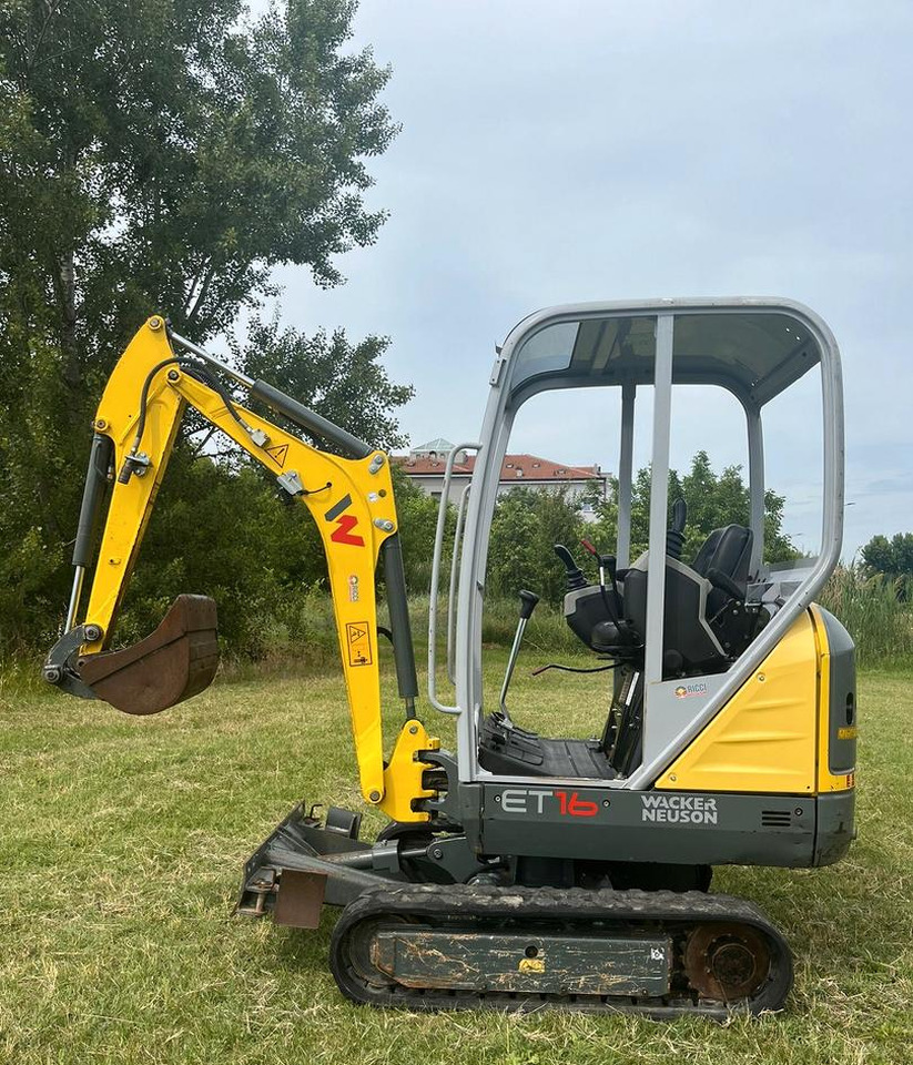 Miniescavatore usato Wacker Neuson ET 16 MTR - Мини-экскаватор: фото 1 Miniescavatore usato Wacker Neuson ET 16 MTR - Мини-экскаватор: фото 1