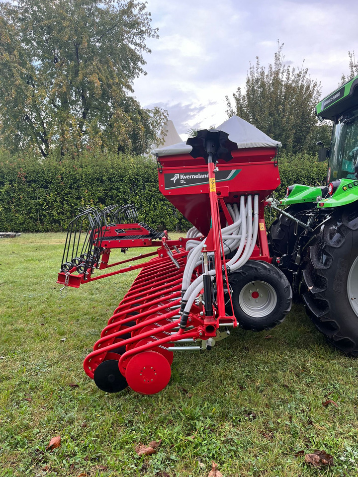 Seminatrice nuova Kverneland DL4 m-32 CX - Сеялка: фото 4 Seminatrice nuova Kverneland DL4 m-32 CX - Сеялка: фото 4