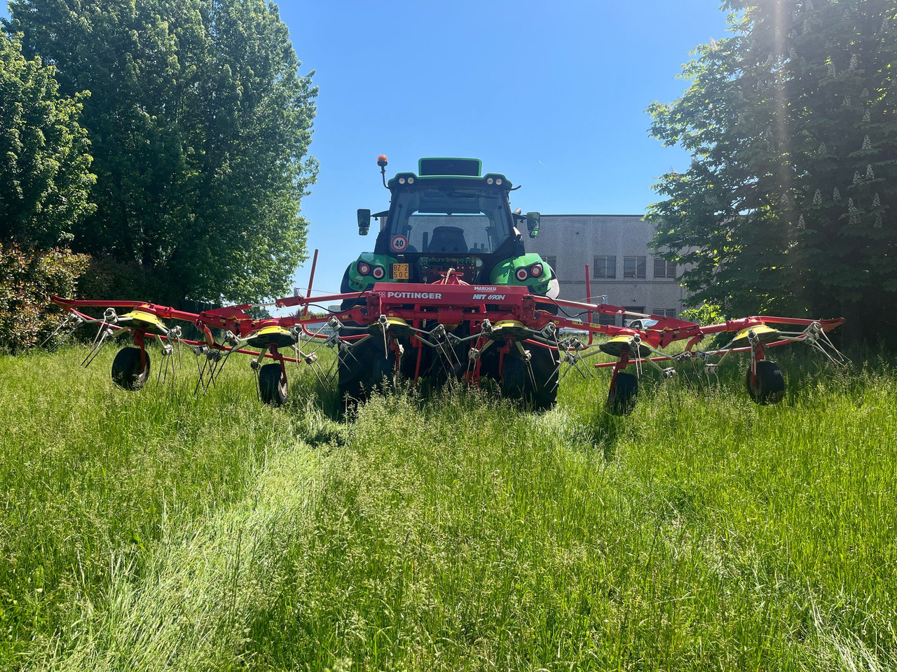 Voltafieno usato Pottinger Hit 690 N - Сеноворошилка: фото 2 Voltafieno usato Pottinger Hit 690 N - Сеноворошилка: фото 2