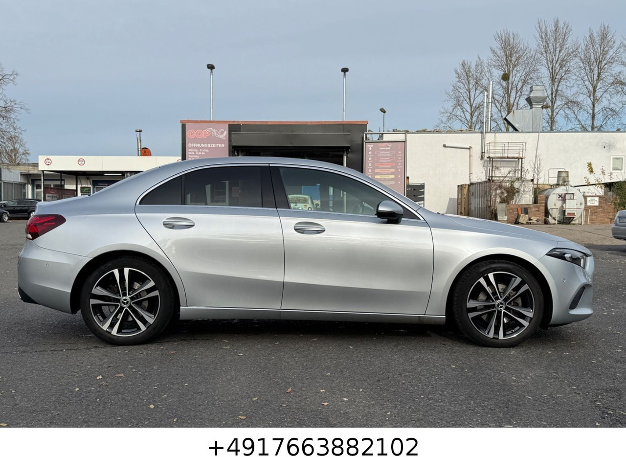 Mercedes-Benz A 200 Lim./LED/KAMERA/NAVI/SITZHZG. - Седан: фото 4 Mercedes-Benz A 200 Lim./LED/KAMERA/NAVI/SITZHZG. - Седан: фото 4