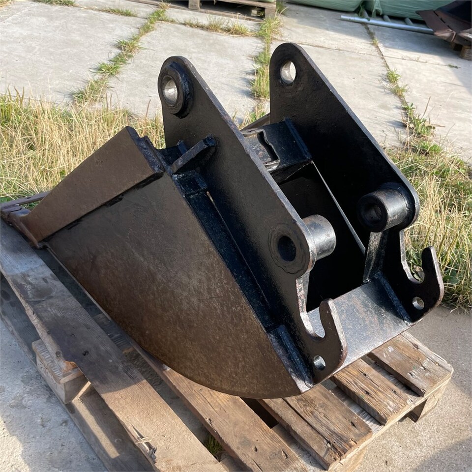 Ковш для Экскаваторов-погрузчиков ABC 45cm: фото 8 Ковш для Экскаваторов-погрузчиков ABC 45cm: фото 8