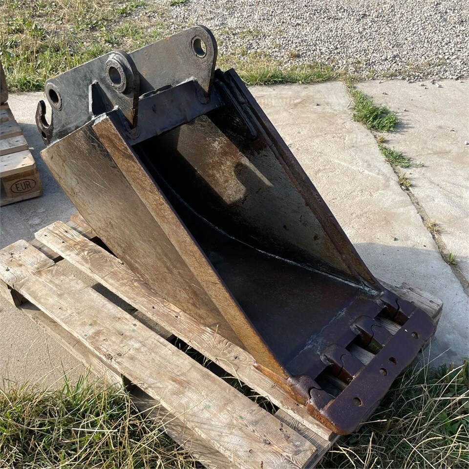 Ковш для Экскаваторов-погрузчиков ABC 45cm: фото 11 Ковш для Экскаваторов-погрузчиков ABC 45cm: фото 11