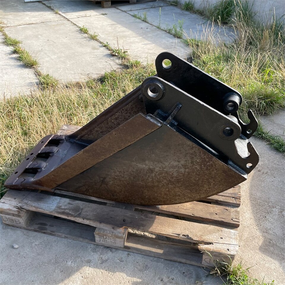 Ковш для Экскаваторов-погрузчиков ABC 45cm: фото 7 Ковш для Экскаваторов-погрузчиков ABC 45cm: фото 7