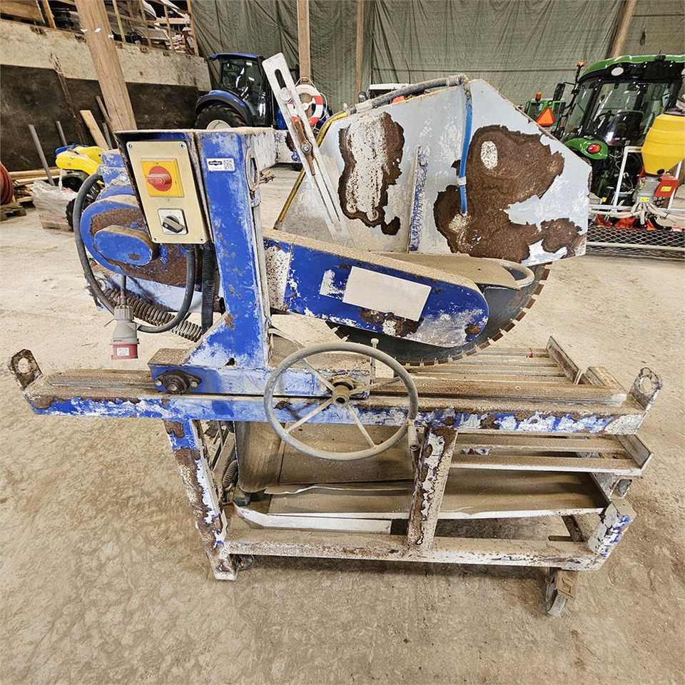 ABC Bourk GmbH k 1090 - Асфальтоукладочная техника: фото 1 ABC Bourk GmbH k 1090 - Асфальтоукладочная техника: фото 1