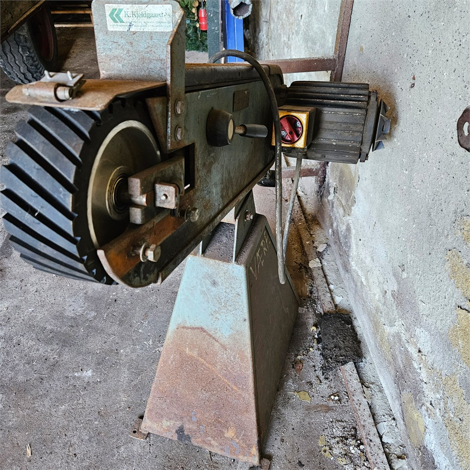 ABC Unknown - Станок: фото 2 ABC Unknown - Станок: фото 2