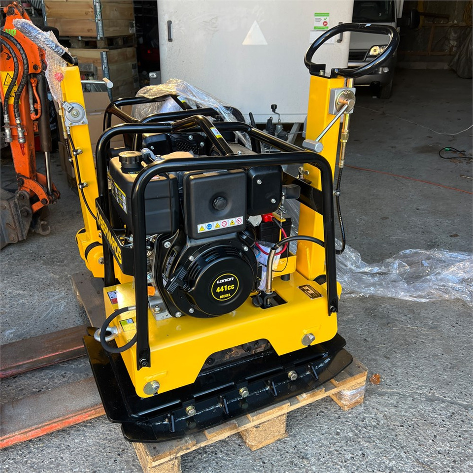 Bernards RT250-1 - Виброплита: фото 1 Bernards RT250-1 - Виброплита: фото 1