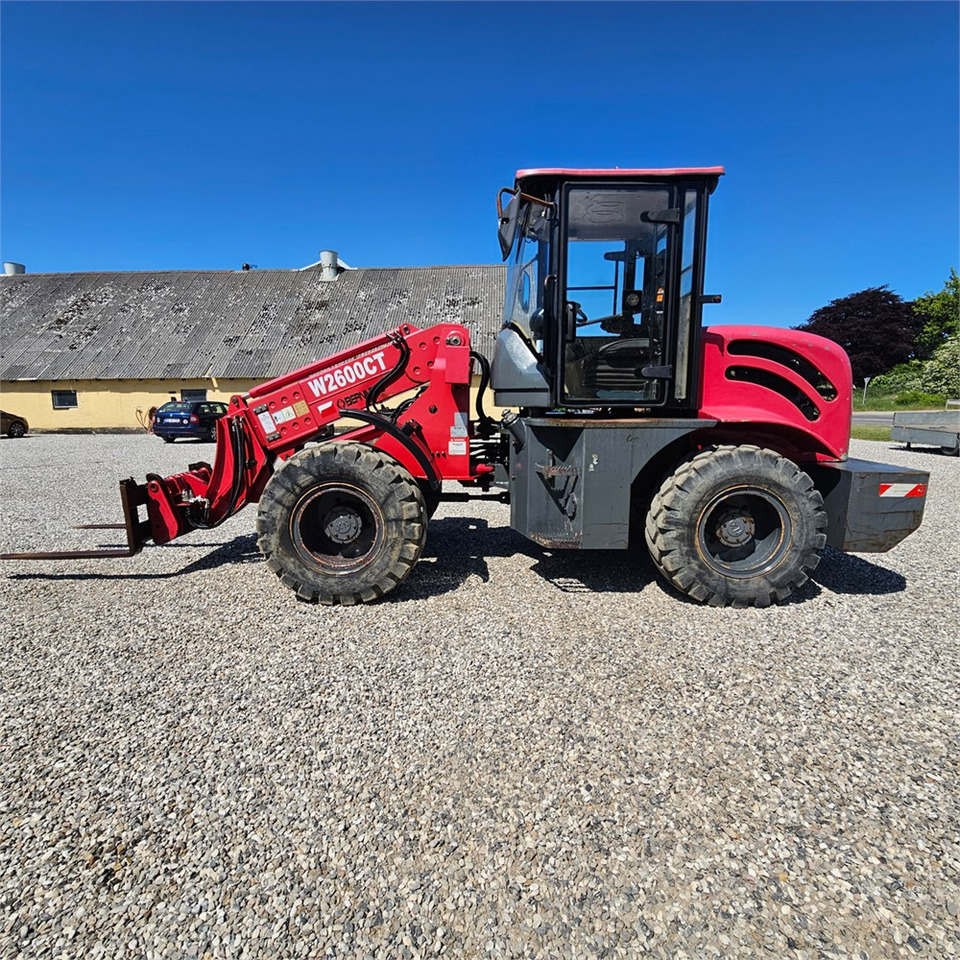 Bernards W2600CT Teleskop - Мини-погрузчик с бортовым поворотом: фото 2 Bernards W2600CT Teleskop - Мини-погрузчик с бортовым поворотом: фото 2