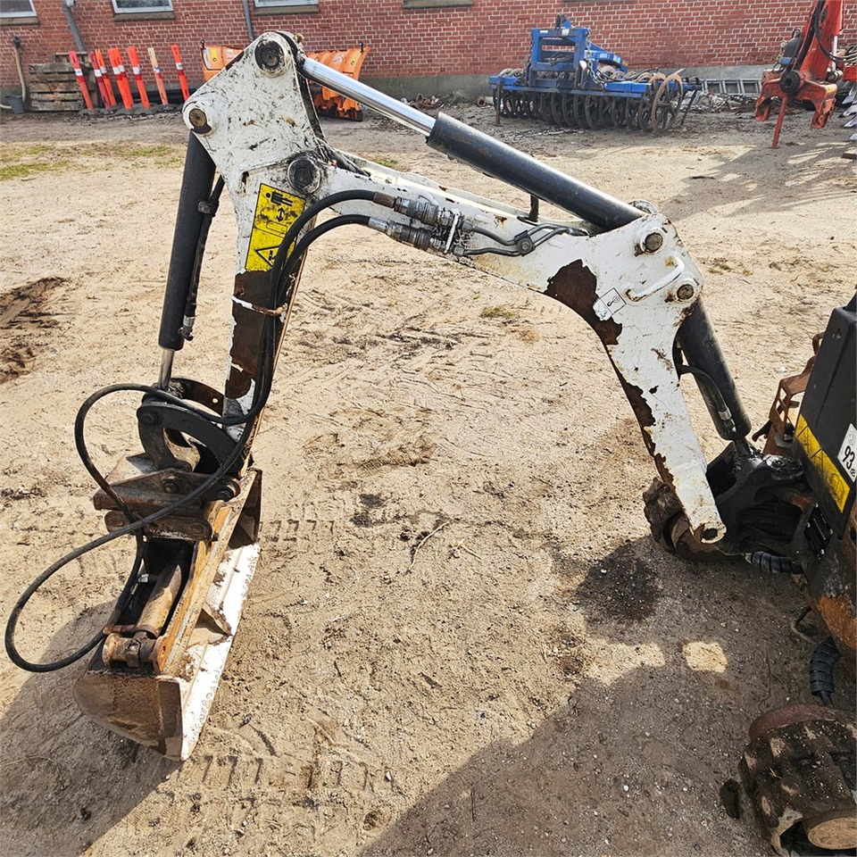 Bobcat E10 в лизинг Bobcat E10: фото 15