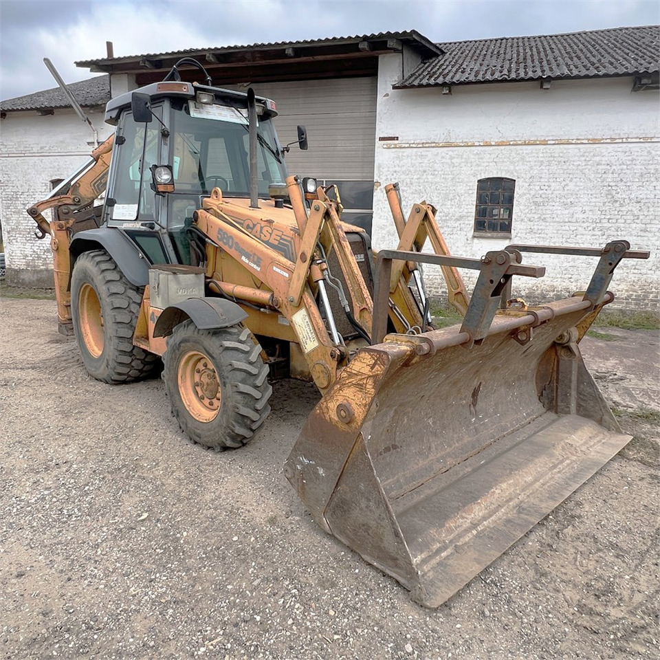 Case 580 Super LE Turbo - Экскаватор-погрузчик: фото 2 Case 580 Super LE Turbo - Экскаватор-погрузчик: фото 2