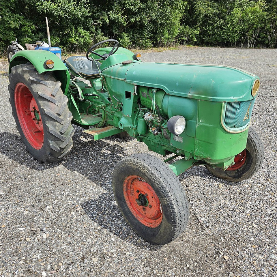 Deutz D4005 - Трактор: фото 1 Deutz D4005 - Трактор: фото 1