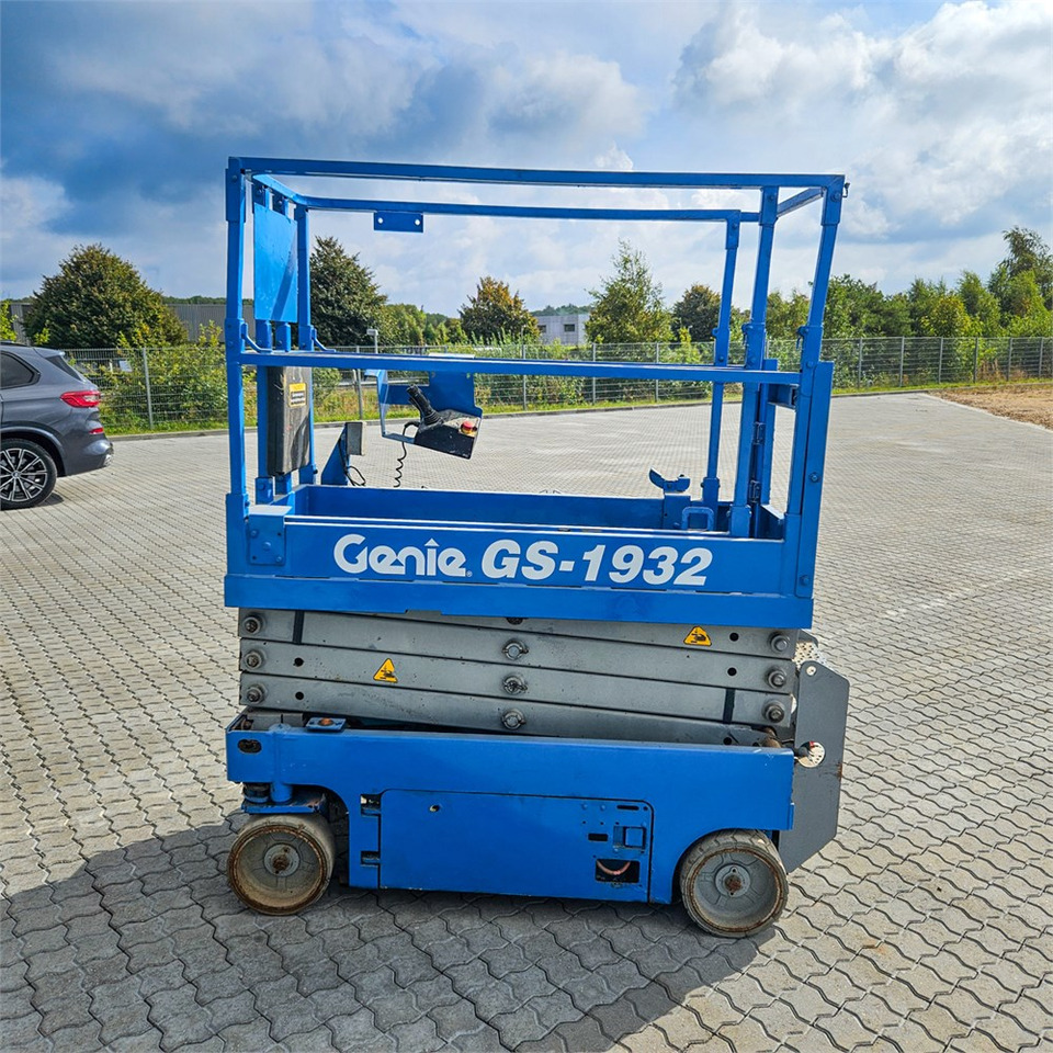 Genie GS-1932 - Ножничный подъемник: фото 5 Genie GS-1932 - Ножничный подъемник: фото 5