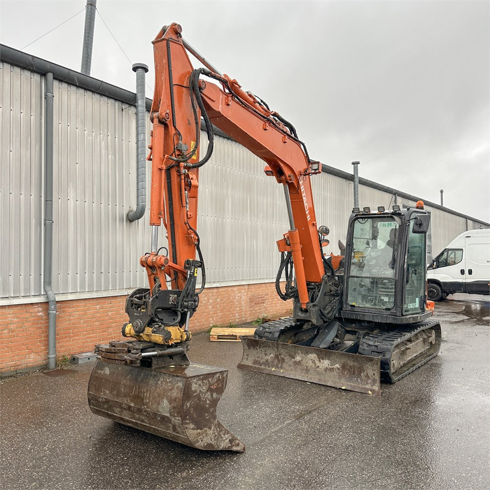 Hitachi ZX85 USB-6 - Мини-экскаватор: фото 5 Hitachi ZX85 USB-6 - Мини-экскаватор: фото 5