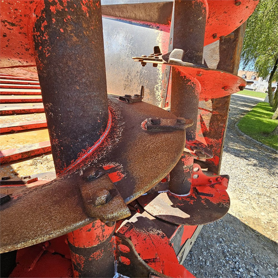 Техника для внесения удобрений Jeantil EVR 18 - 14: фото 19