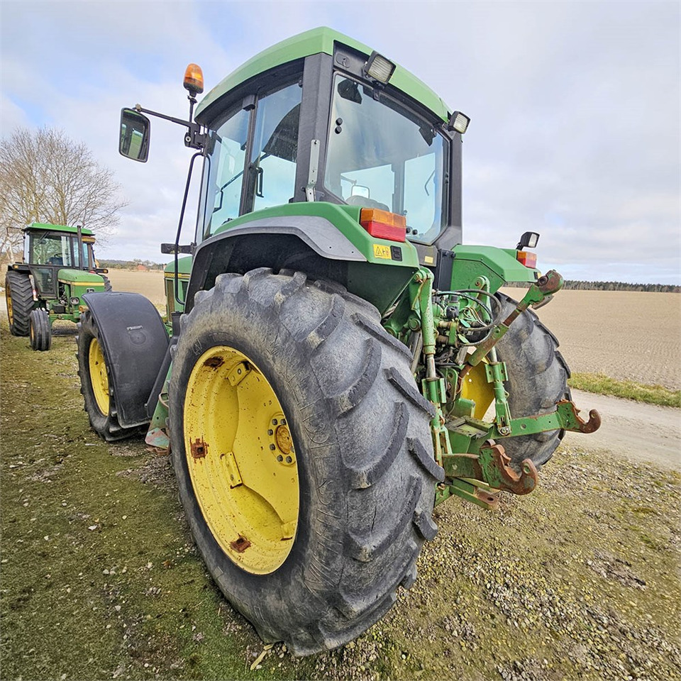 Трактор John Deere 6900: фото 6