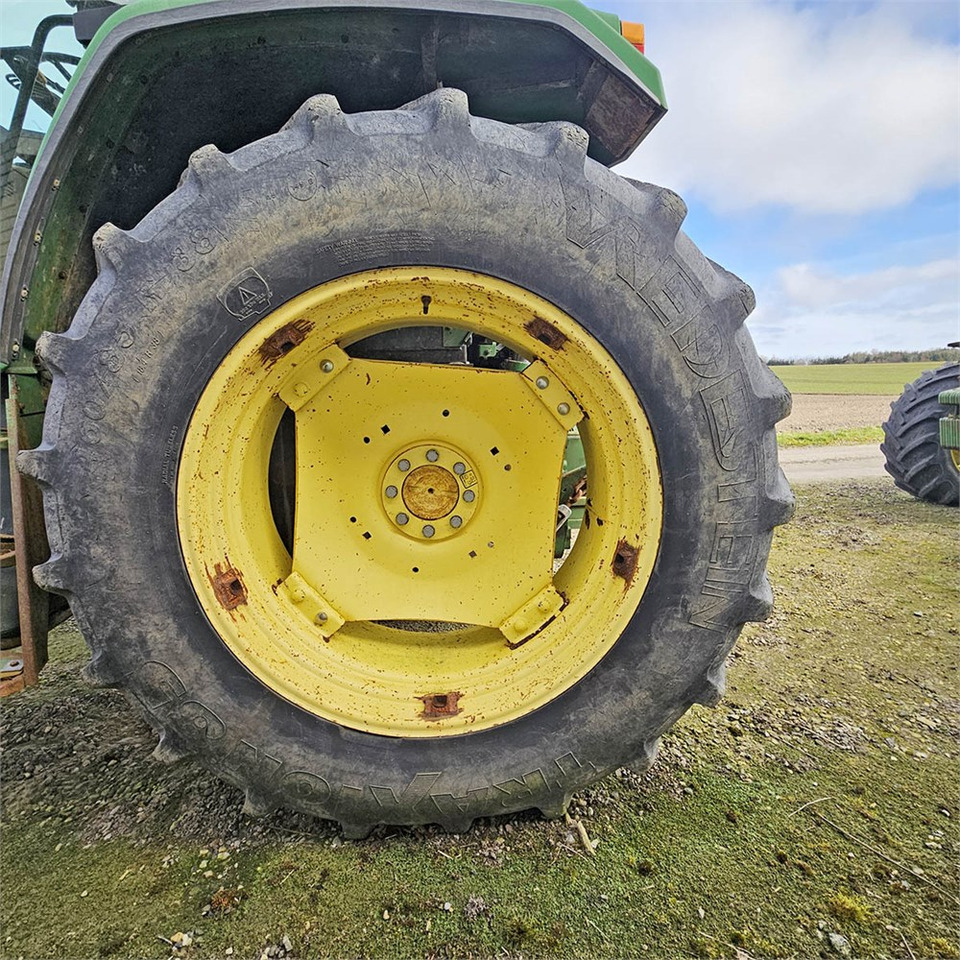 Трактор John Deere 6900: фото 42