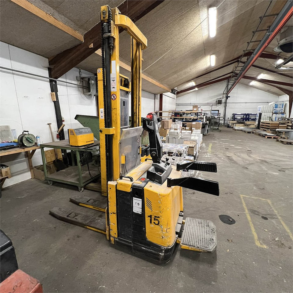 Jungheinrich Hawker Perfect Plus 3 PzB 300 - Тележка: фото 4 Jungheinrich Hawker Perfect Plus 3 PzB 300 - Тележка: фото 4