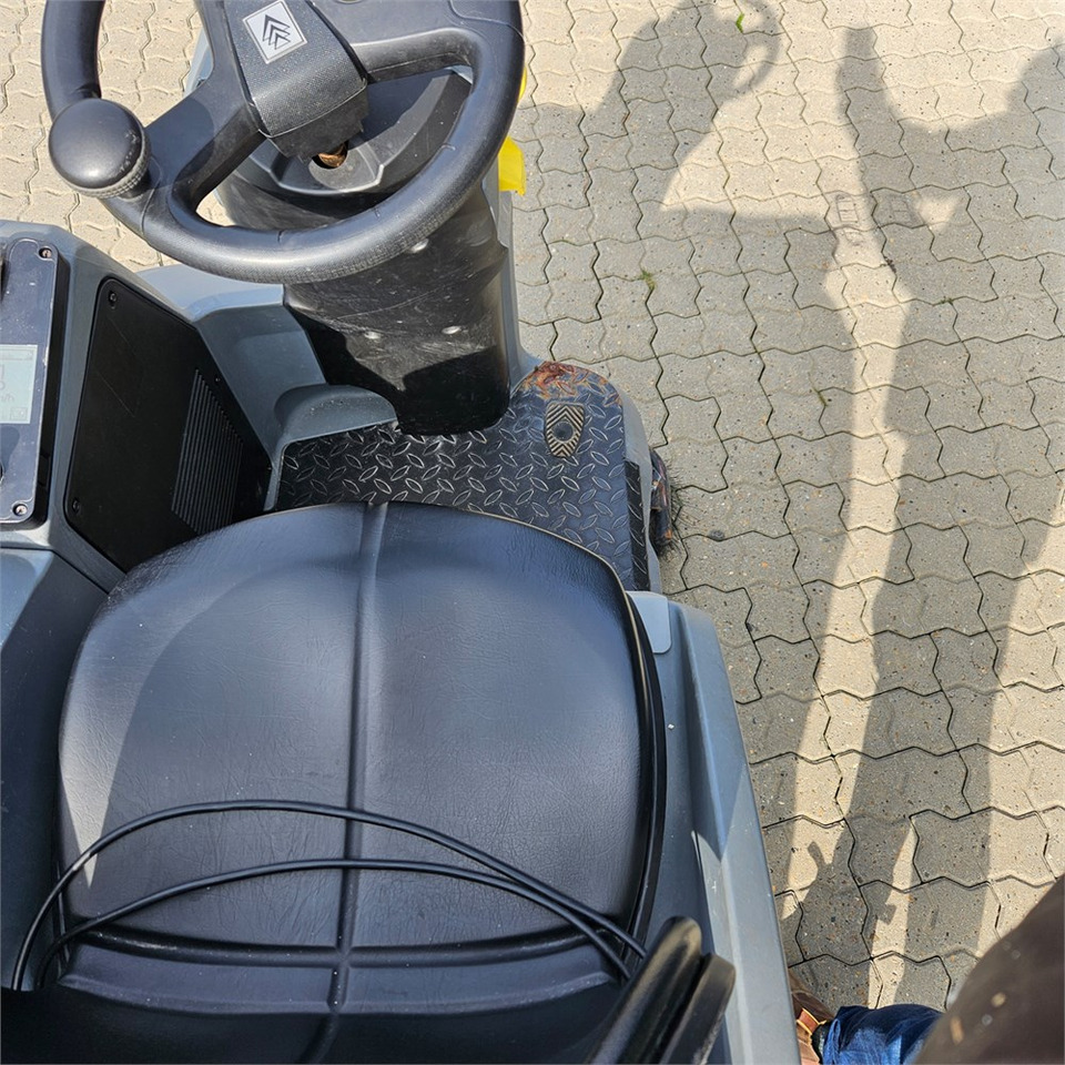 Поломоечная машина Kärcher Professional B 150R: фото 13