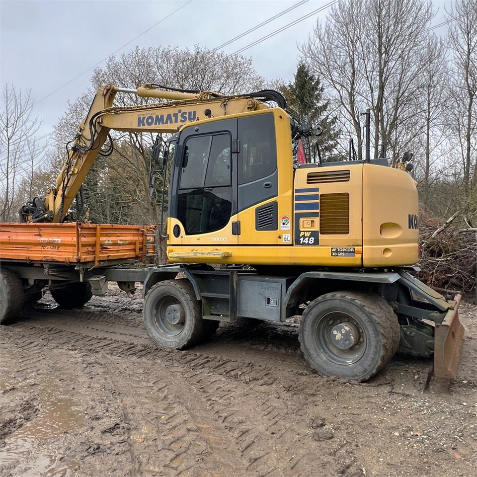 Komatsu PW148-10 - Колёсный экскаватор: фото 2 Komatsu PW148-10 - Колёсный экскаватор: фото 2