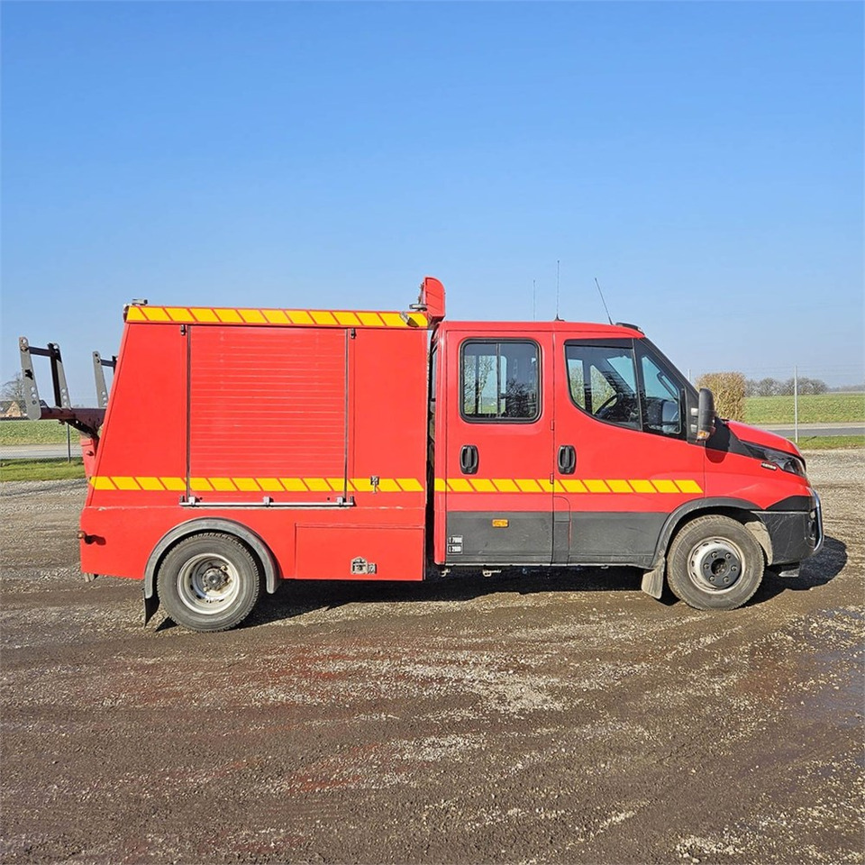 Iveco Daily 70 C D - Коммунальная/ Специальная техника, Коммерческий автомобиль: фото 2 Iveco Daily 70 C D - Коммунальная/ Специальная техника, Коммерческий автомобиль: фото 2