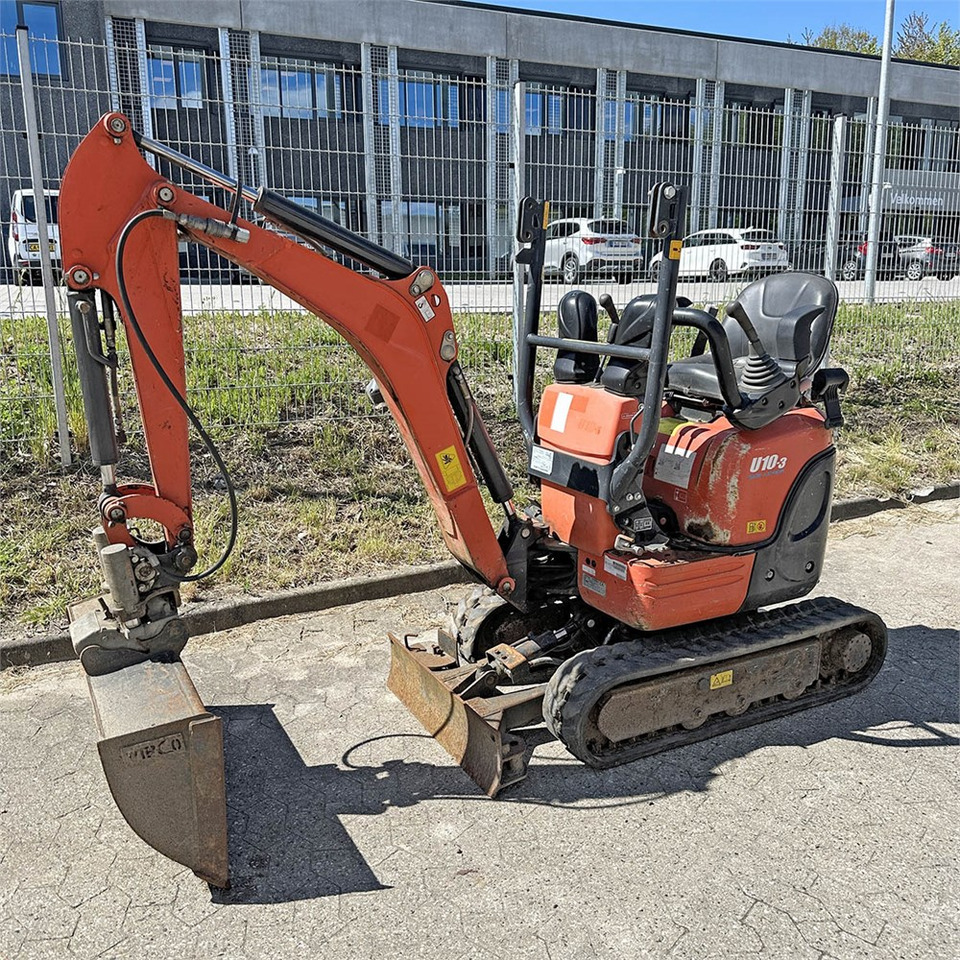 Kubota U10-3 - Мини-экскаватор: фото 1 Kubota U10-3 - Мини-экскаватор: фото 1