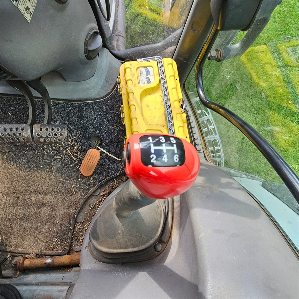 Трактор Lamborghini R&.165.7: фото 12