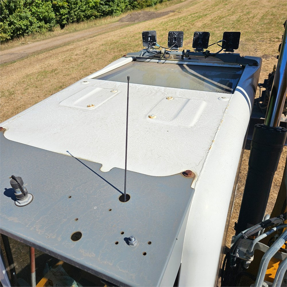 Гусеничный экскаватор Liebherr R922 LC: фото 37