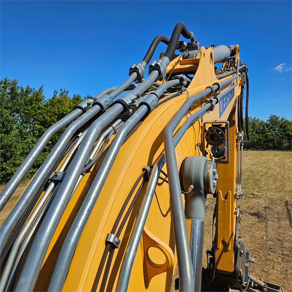 Гусеничный экскаватор Liebherr R922 LC: фото 23