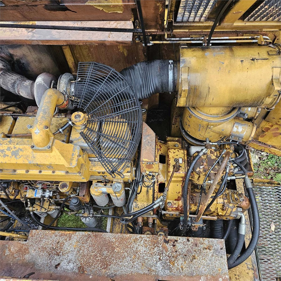 Гусеничный экскаватор Liebherr R984: фото 24