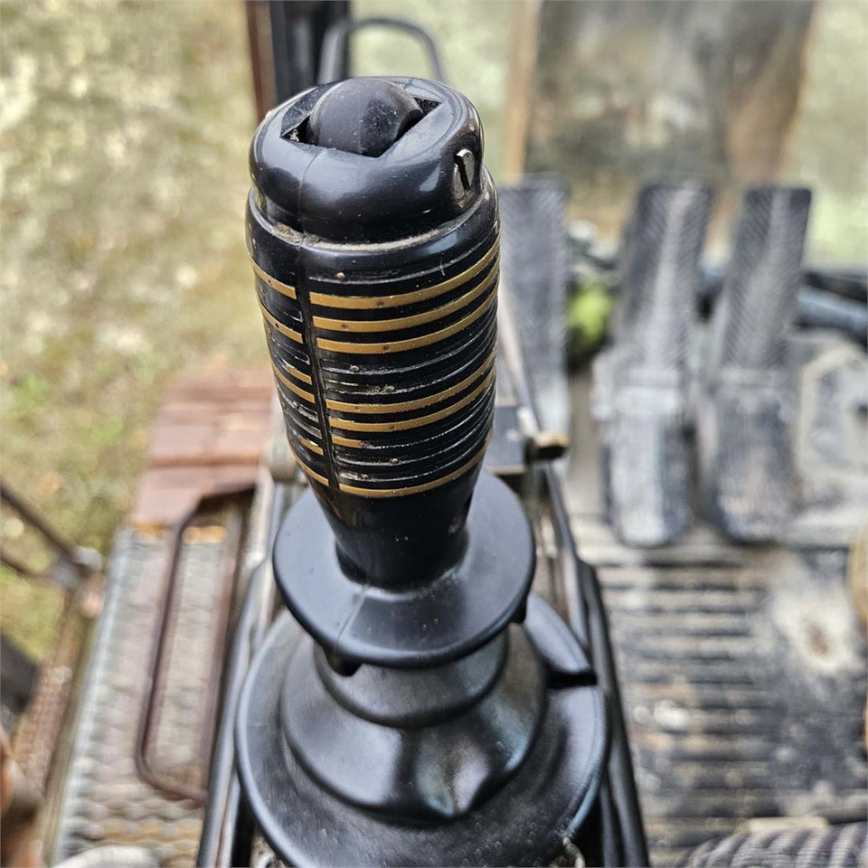 Гусеничный экскаватор Liebherr R984: фото 13